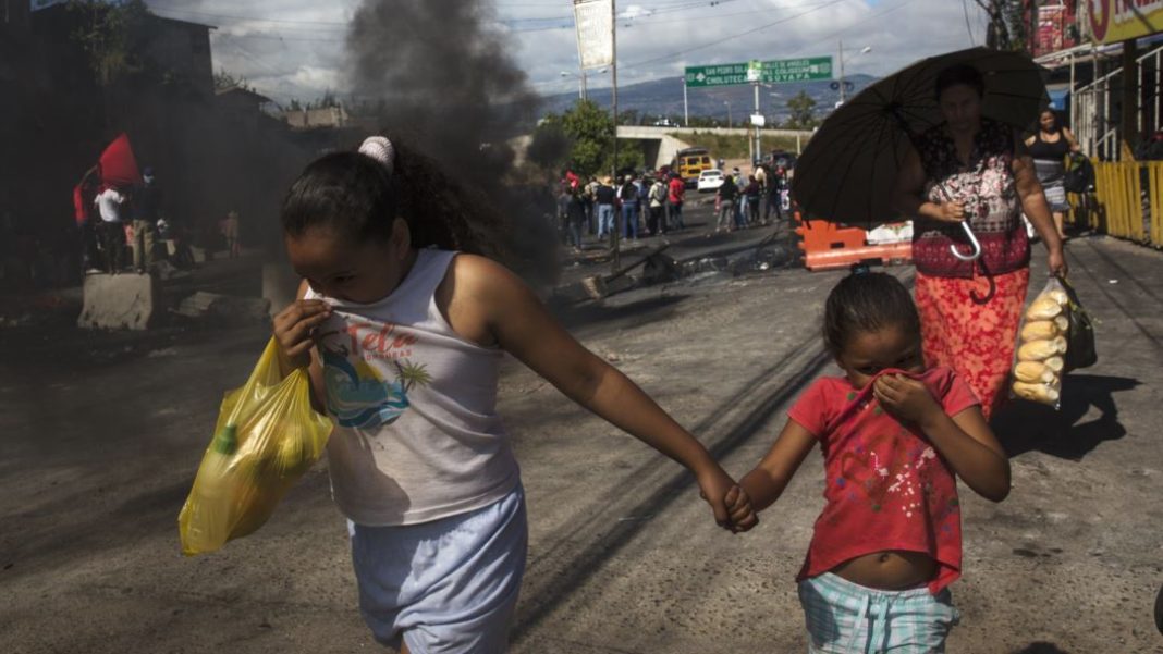 Presidente Honduras llama a calma en medio de protestas