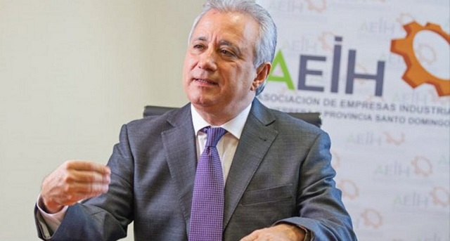 Antonio Taveras Guzmán 87% de los fondos de pensiones cubren déficits presupuestario y del Banco Central
