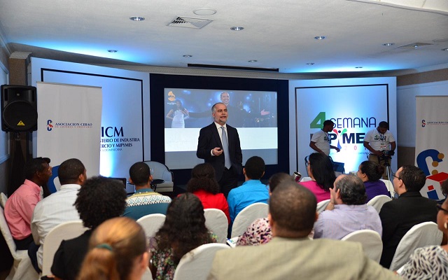 Actividad Asociación Cibao Asociación Cibao impacta a 8 mil estudiantes con educación financiera
