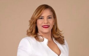 Regidora Isabel Pérez